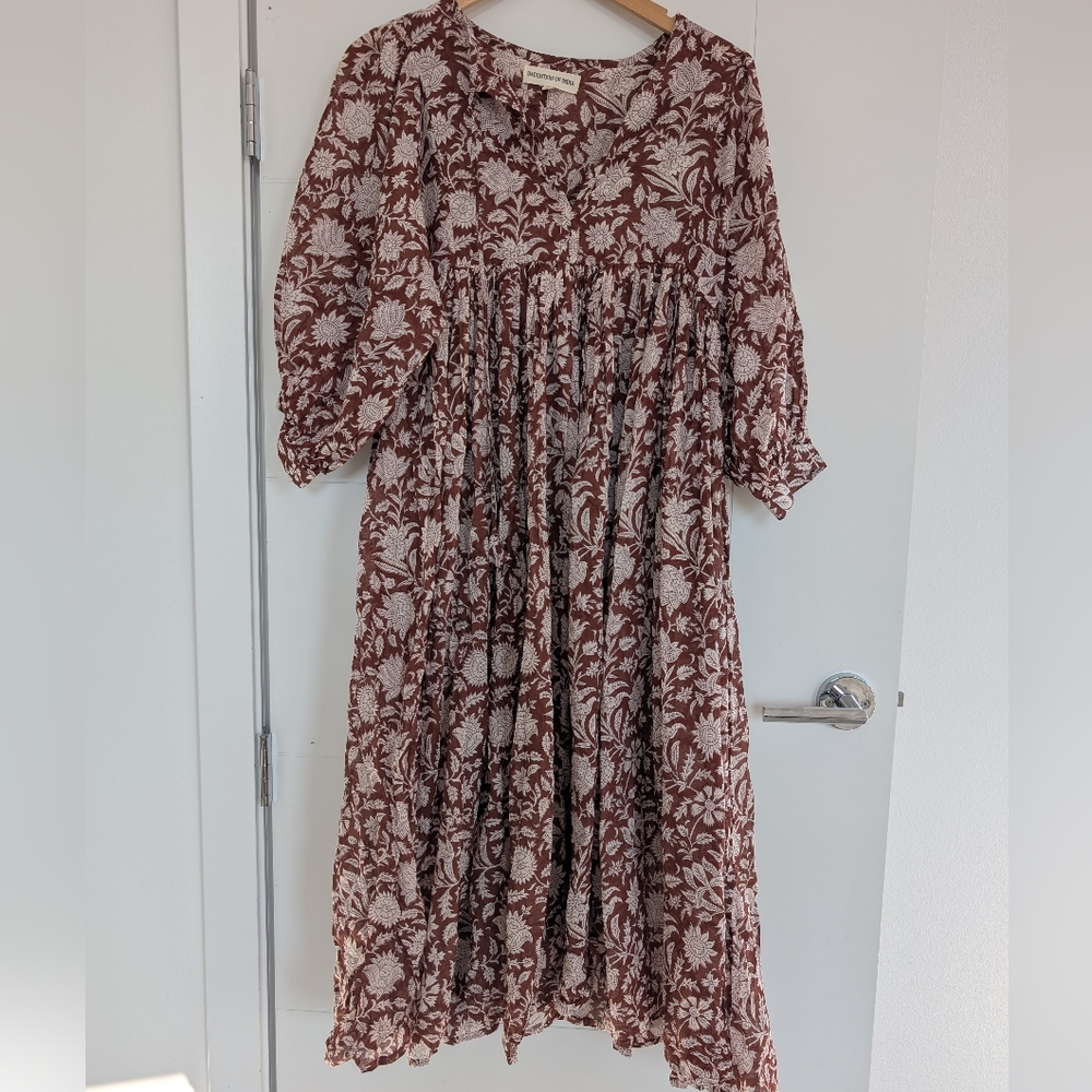 Daughters Of India Size Small